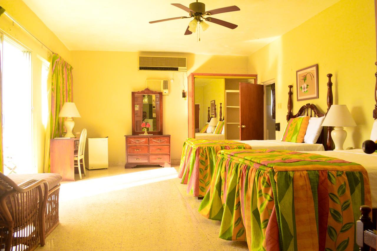 Sahara dela Mer Inn Montego Bay Eksteriør bilde